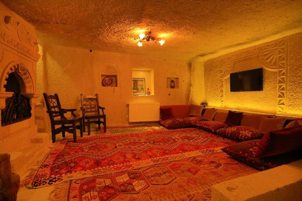 מלון Ortahisar Iris Cave Cappadocia מראה חיצוני תמונה